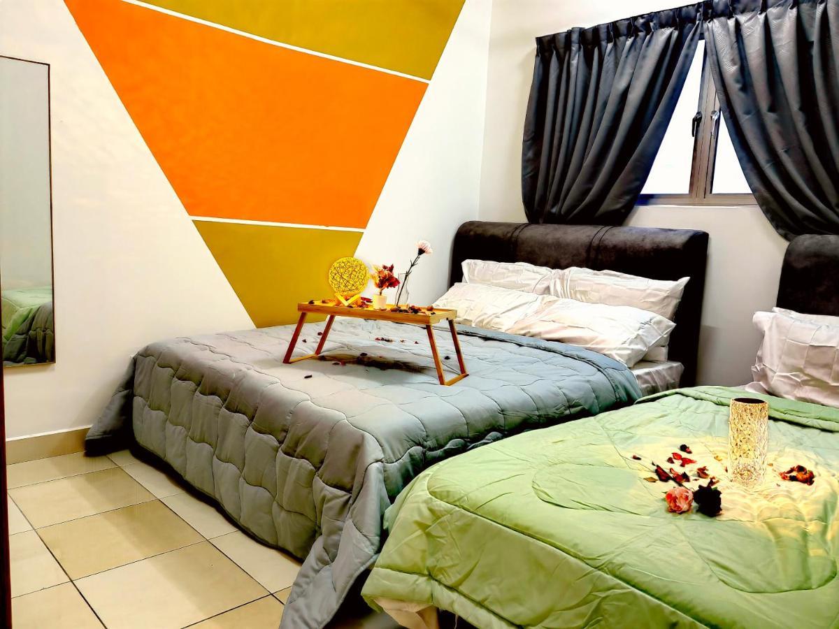 Alanis Residence 7 Pax @ Sepang Klia Kota Warisan Экстерьер фото