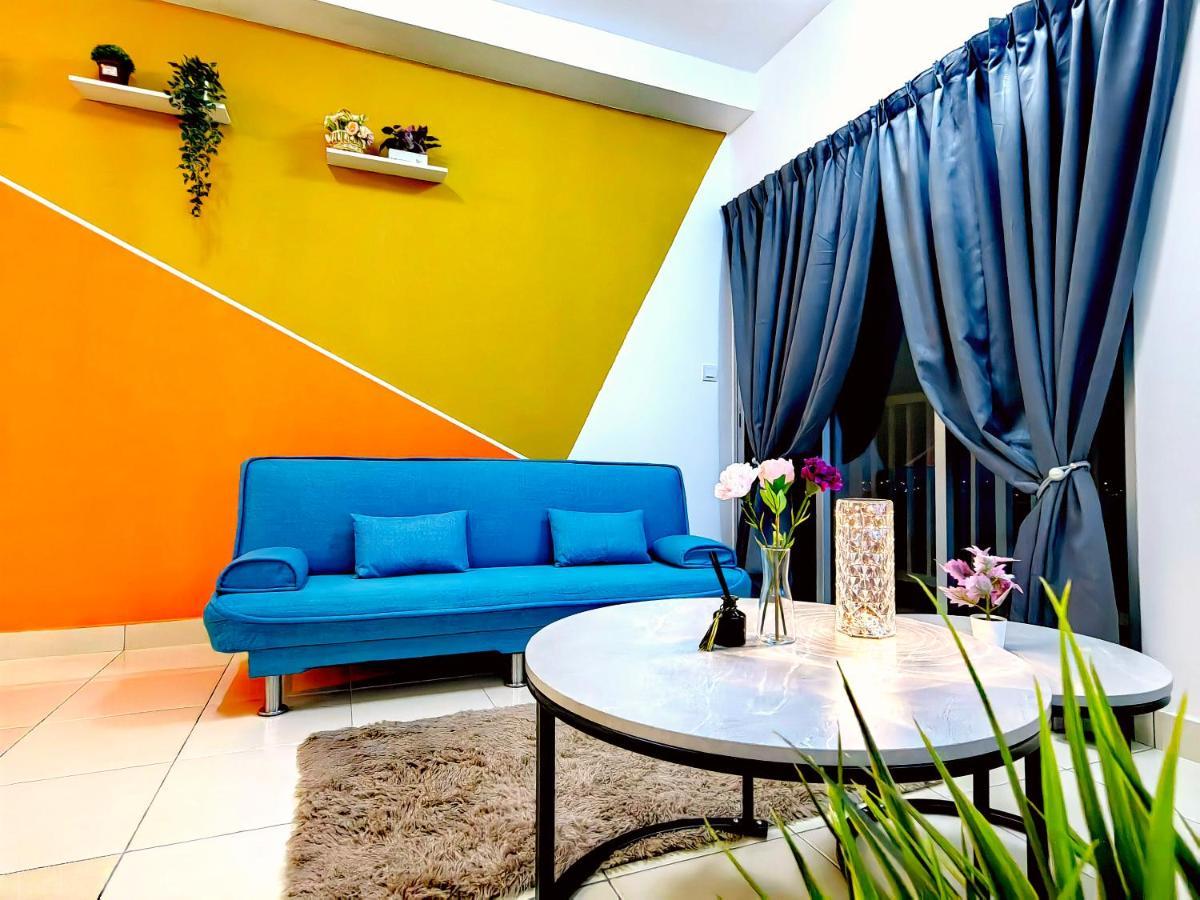 Alanis Residence 7 Pax @ Sepang Klia Kota Warisan Экстерьер фото