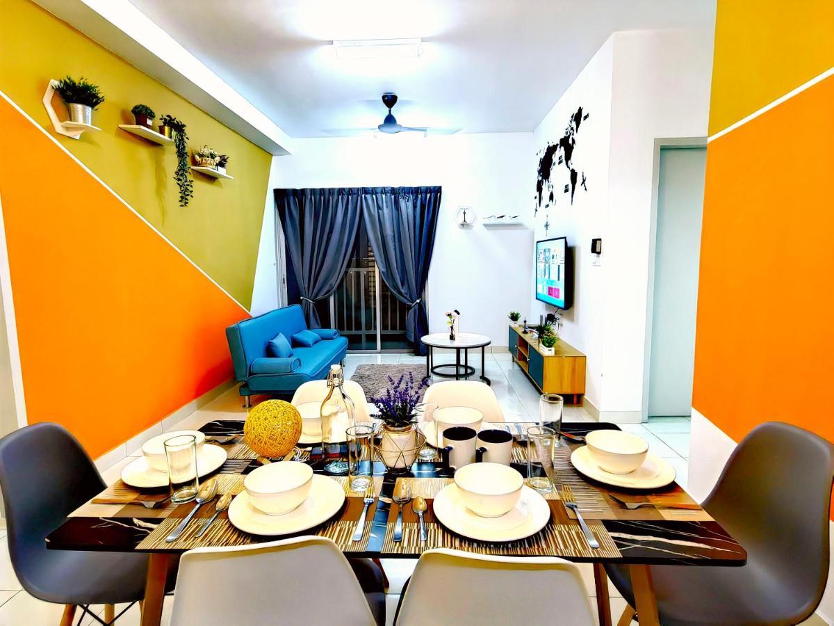 Alanis Residence 7 Pax @ Sepang Klia Kota Warisan Экстерьер фото