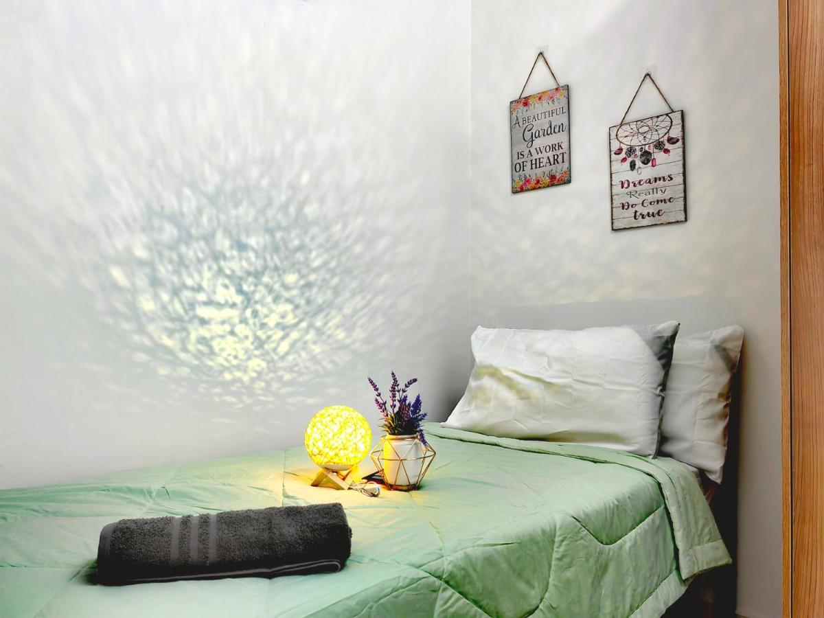 Alanis Residence 7 Pax @ Sepang Klia Kota Warisan Экстерьер фото